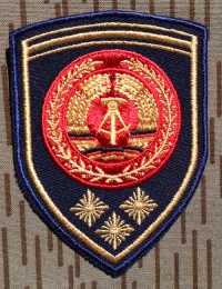 egi7s.jpg (43884 bytes)